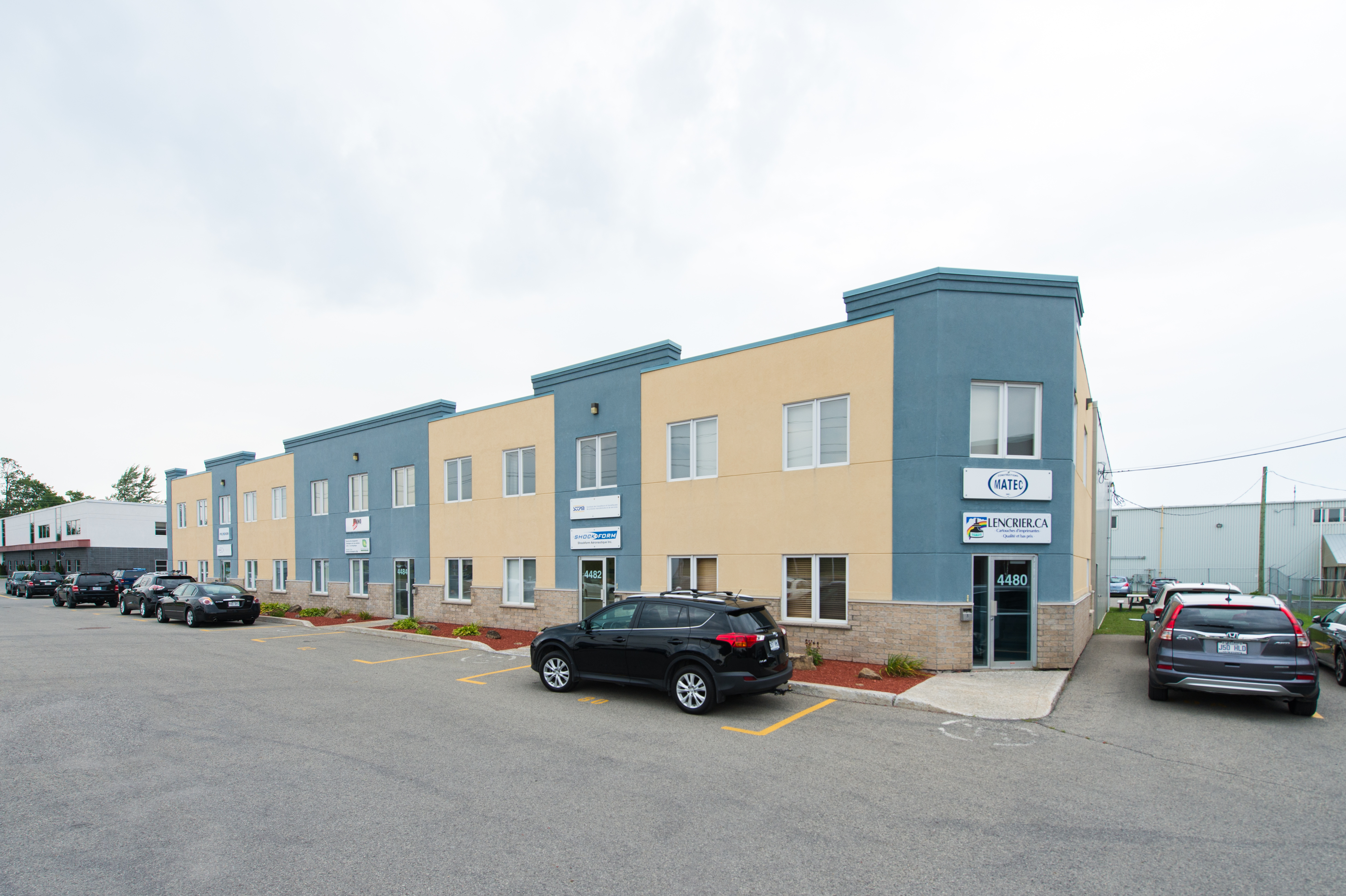 Condo industriel à Boisbriand Constructions Matec